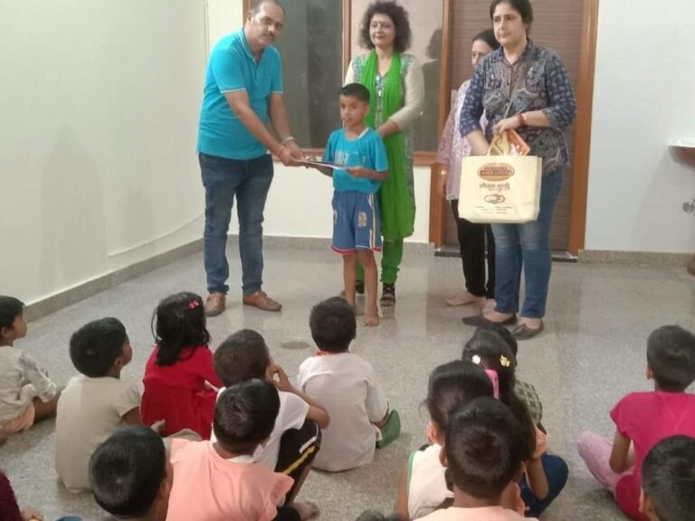 मेरी माटी मेरा देश कार्यक्रम में बच्चों ने ली पंचप्रण की शपथ