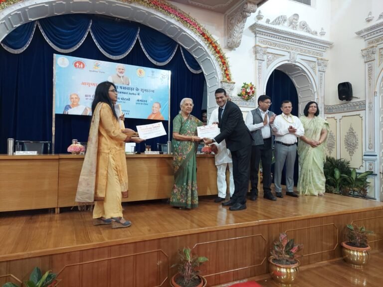 NEA President विपिन मल्हन को राज्यपाल ने किया सम्मानित