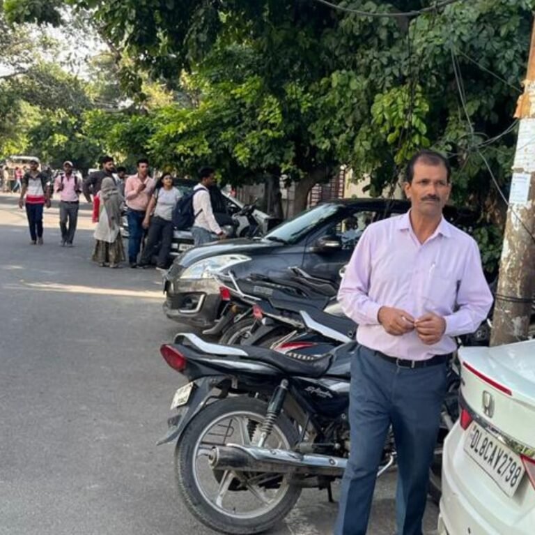 एनसीआर में भूकम्प के झटके से सहमे लोग