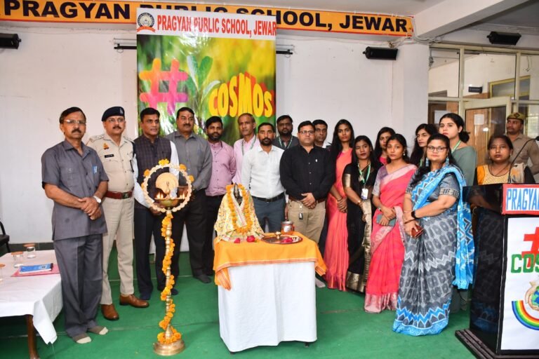 प्रज्ञान में ‘काॅस्मोस’ विषय पर सामाजिक विज्ञान की भव्य प्रदर्शनी का आयोजन