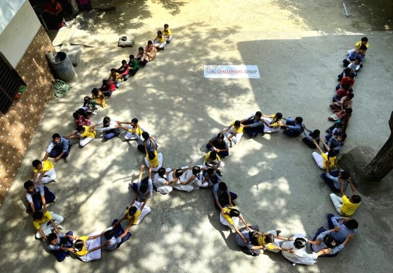 चैलेंजर्स ग्रुप ने बाल श्रृंखला जोड़ दिया स्वच्छता का संदेश।