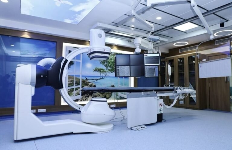 उत्तर प्रदेश की पहली अत्याधुनिक कैथ लैब फोर्टिस नोएडा में लॉन्च