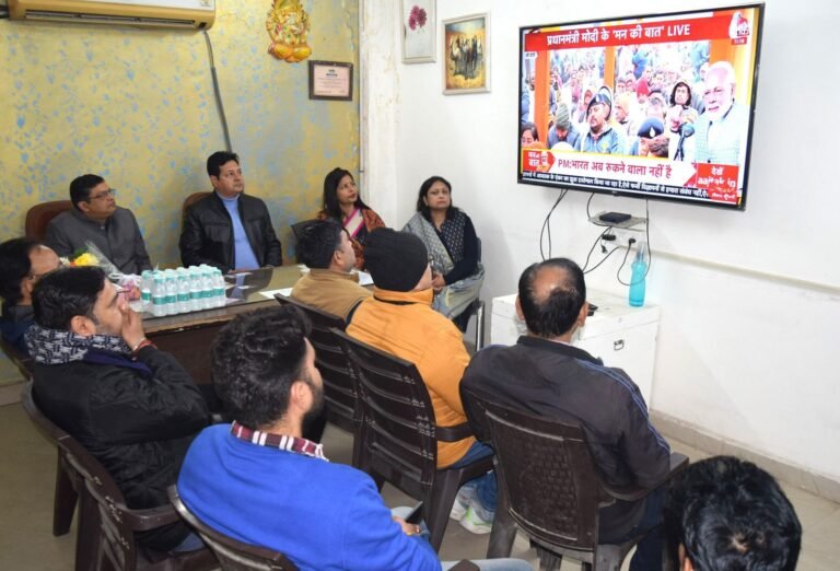 भाजपा प्रवक्ता गोपाल कृष्ण अग्रवाल ने सुनी मन की बात