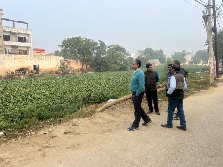 ग्रेटर नोएडा के तालाबों को स्वच्छ बनाने की पहल