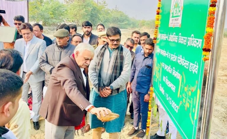 ईस्टर्न पेरिफेरल एक्सप्रेसवे और यमुना एक्सप्रेसवे पर इंटरचेंज मील का पत्थर साबित होगा