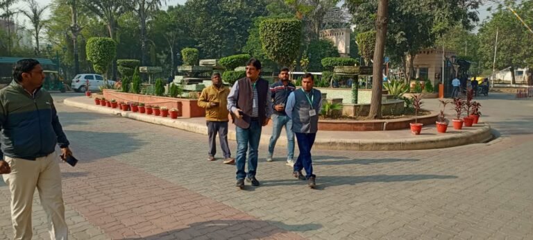 कूड़े का निस्तारण न करने पर पांच संस्थाओं पर 2.51 लाख का जुर्माना