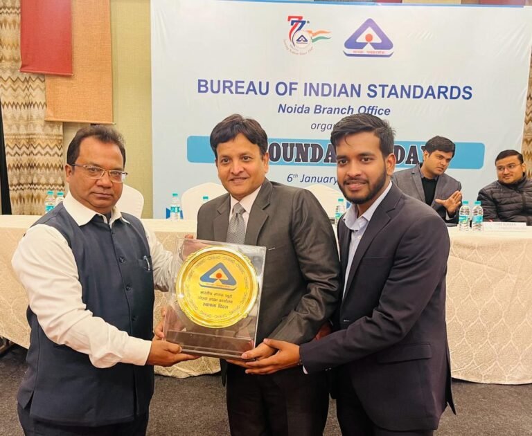 BIS ने अपने स्थापना दिवस पर नोएडा के इस कारोबारी को किया सम्मानित