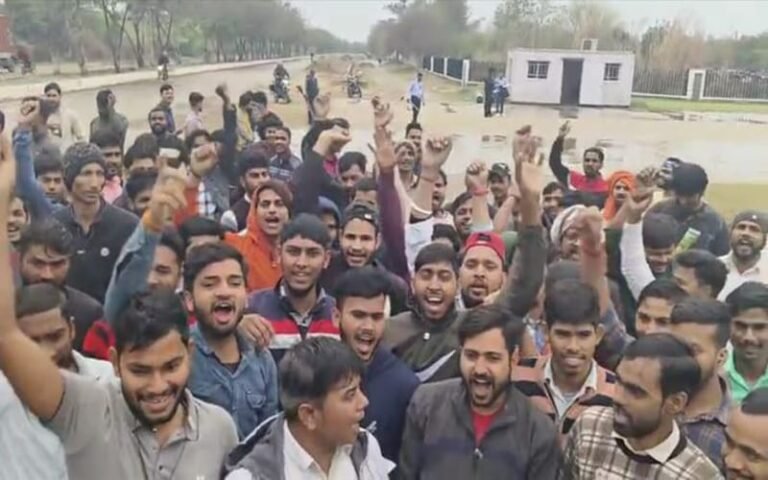 OPPO कंपनी में वेतन की मांग को लेकर जमकर हंगामा