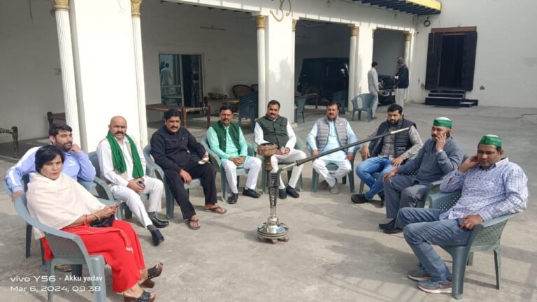 गांवों की पैतृक जमीन पर Noida Development Authority तोडफोड बंद करे