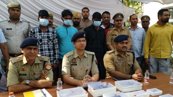 Chain snatcher को गिरफ्तार करने में पुलिस कमिश्नरेट गौतमबुद्धनगर का सराहनीय कार्य