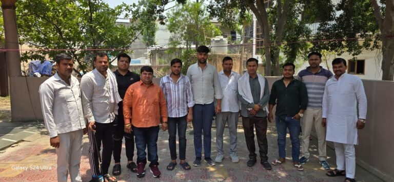 Indian Farmers Union ने मूलभूत सुविधाओं को लेकर बिसरख गांव में की 1 मासिक बैठक