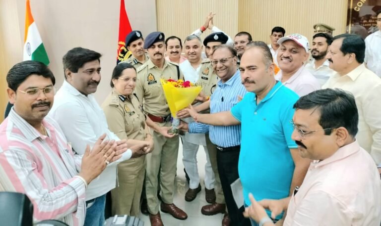 उत्तर प्रदेश Industry Trade Board ने किया Noida Police को सम्मानित
