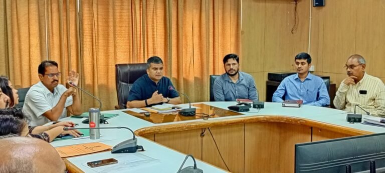 Catch the rain अभियान का जनपद में व्यापक स्तर पर कराया जाए प्रचार प्रसार