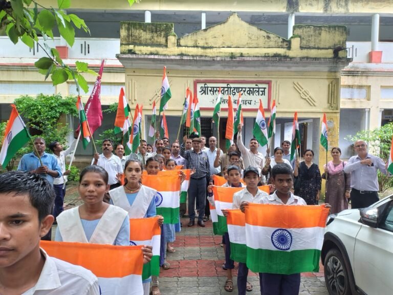 BJP कार्यकर्ताओं ने किया  भव्य तिरंगा यात्रा का आयोजन