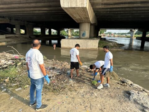 yuva shakti द्वारा hindon cleanliness campaign