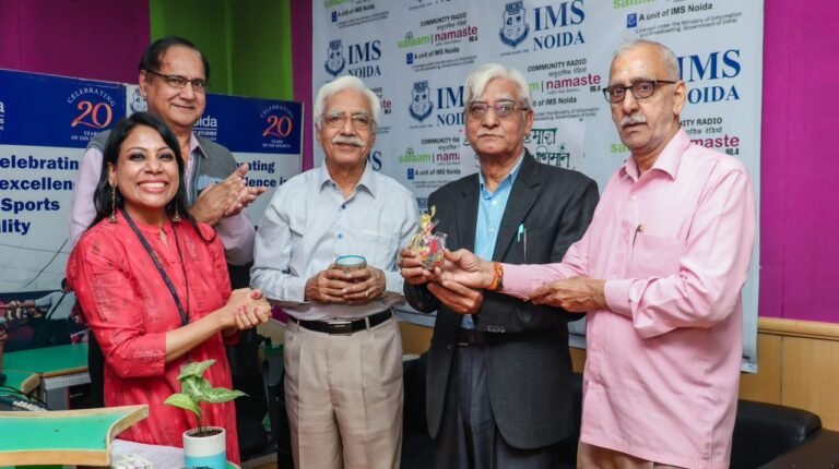 IMS Noida :सलाम नमस्ते में हमारे बुजुर्ग, हमारा अभिमान कार्यक्रम की शुरुआत