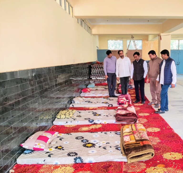 Greater noida प्राधिकरण ने शुरु की तैयारियां सेक्टर डेल्टा टू में बनाया रेन बसेरा