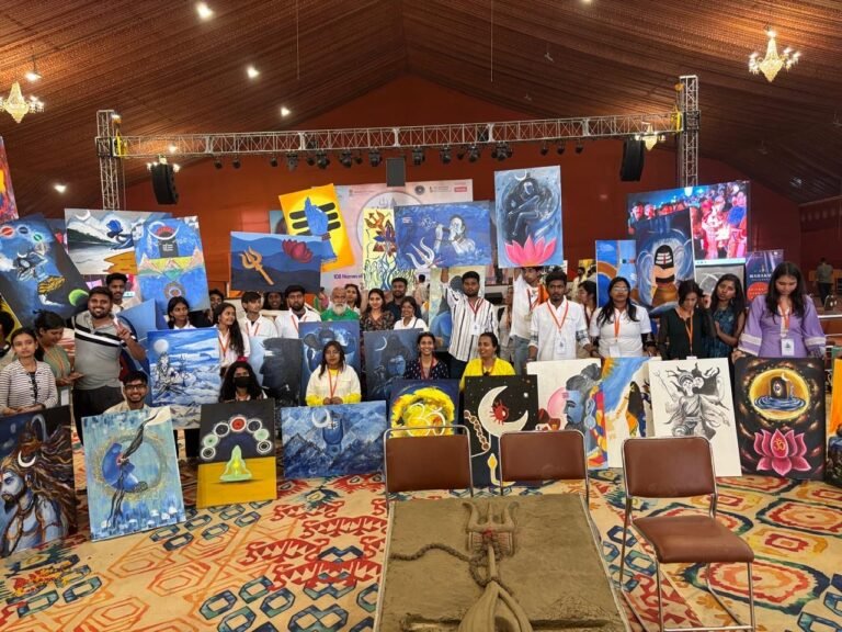 Noida International University के छात्रों ने बनाया इंडिया बुक ऑफ रिकॉर्ड्स में नया रिकॉर्ड