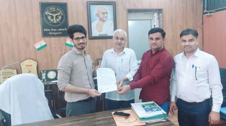 Noida भीषण गर्मी के चलते शिक्षक संघ द्वारा विद्यालय समय परिवर्तन करने की मांग