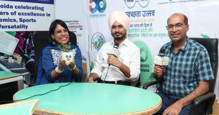 Noida सलाम नमस्ते में स्वच्छ भारत संदेश जन-जन तक पहुंचाने की पहल