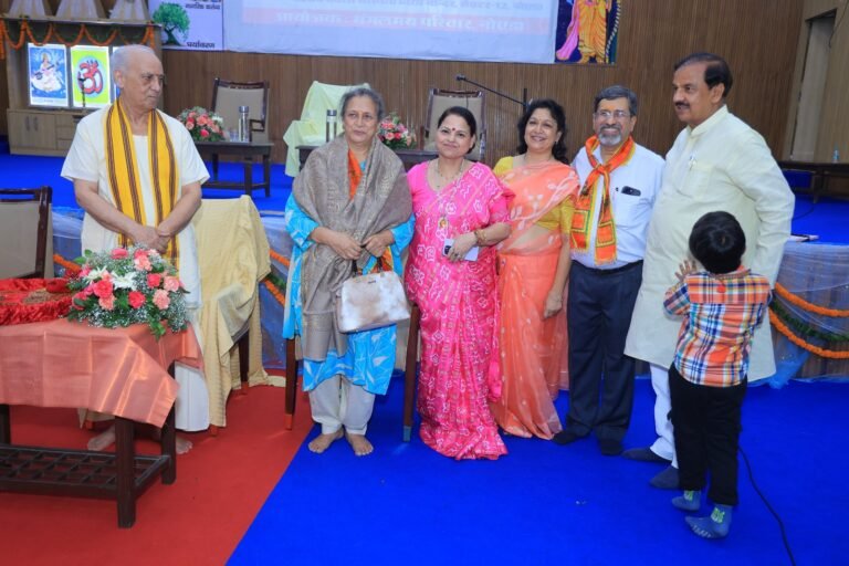 Noida  ने आयोजित किया कुटुंब प्रमुख सम्मान समारोह