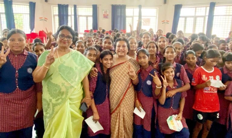 Noida मुफ्त एचपीवी वैक्सीन हेतु  होशियारपुर में हुआ जागरुकता अभियान