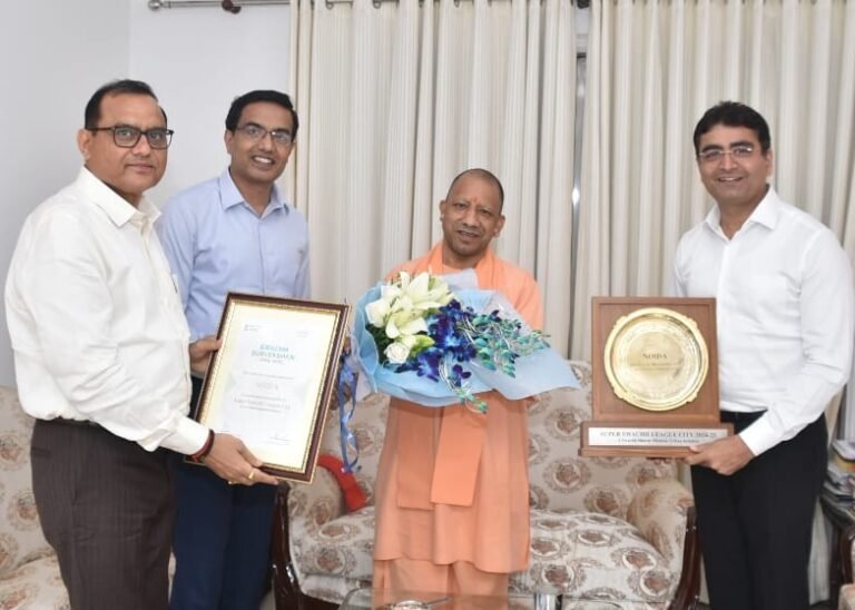 मुख्यमंत्री योगी ने दी Noida Authority की टीम को बधाई