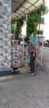Noida मच्छरों से निपटने के लिए RWA ने संभाला मोर्चा