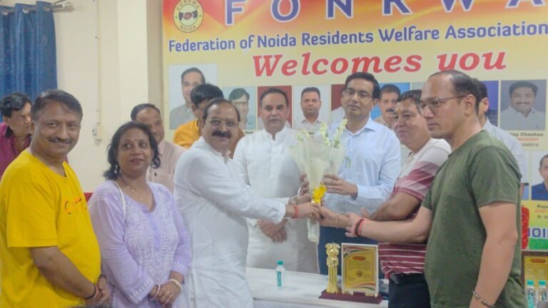 Noida स्वच्छता को लेकर प्राधिकरण की टीम ने हर स्तर पर निष्ठा से कार्य किया : लोकेश एम