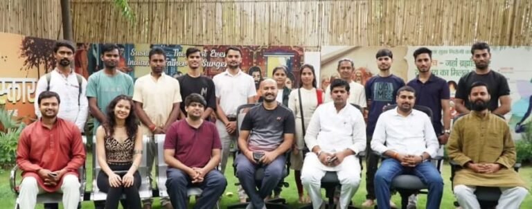 Noida मनमोहन यादव बने नोएडा योगा टीचर एसोसिएशन के अध्यक्ष