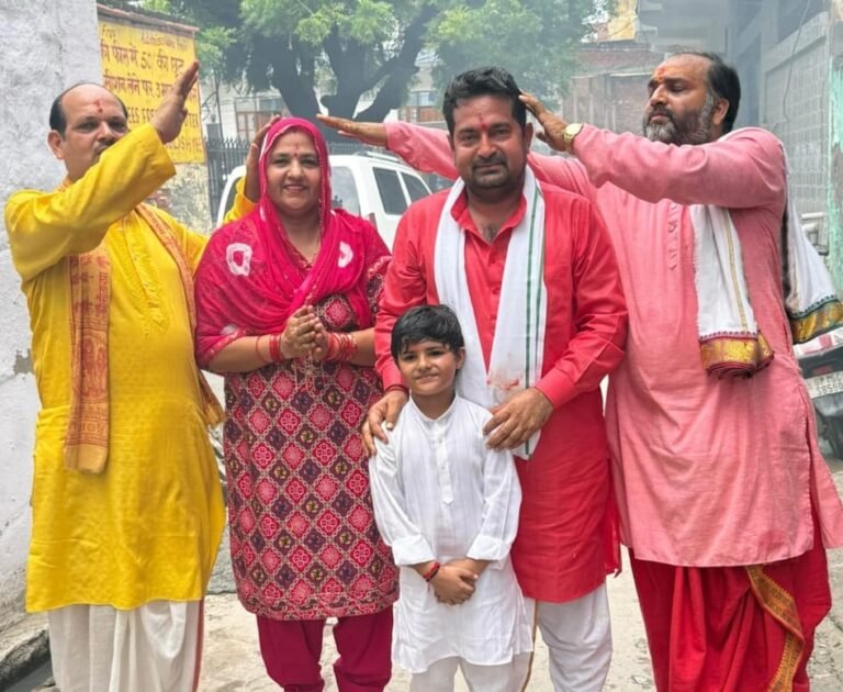 Noida ग्राम की सुख शांति के लिए किया हवन, हजारों ग्रामवासियों ने लिए भाग