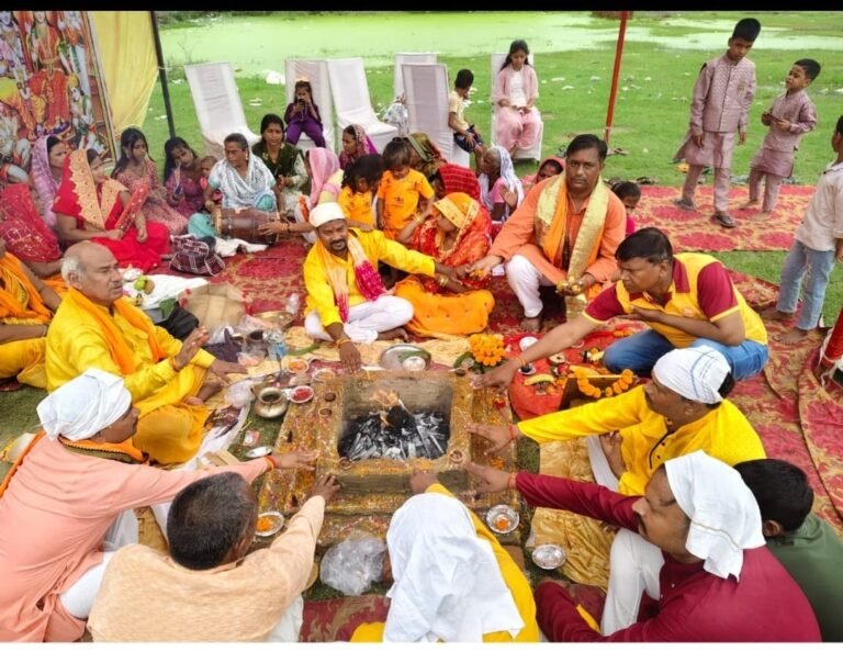 रामलीला के लिए Greater noida west मे हुआ भूमि पूजन