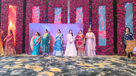 Noida नखरा वखरा लेडीज़ क्लब द्वारा महिलाओं के लिए एक भव्य और रंगारंग कार्यक्रम का आयोजन