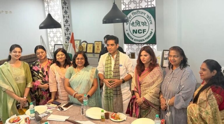 Noida सिटीजन फ़ोरम के कार्यालय पहुँचे नोएडा विधायक पंकज सिंह