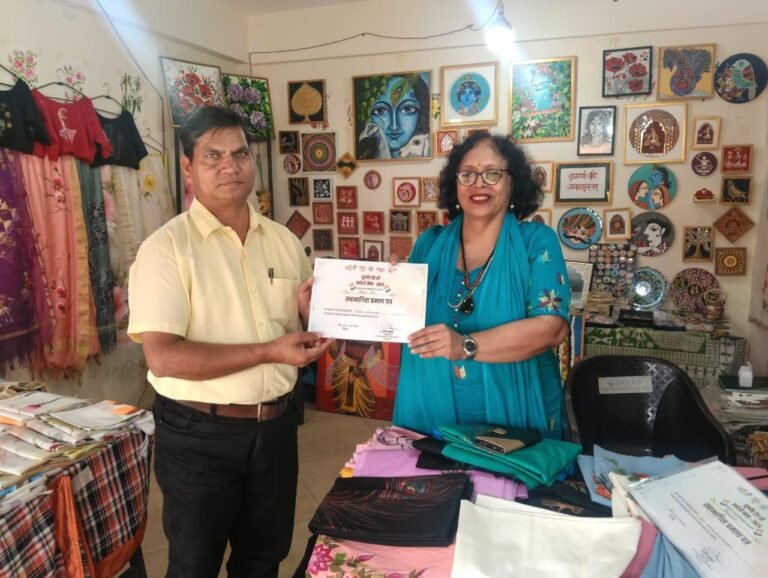 Noida :“यू०पी० ट्रेड शो–स्वदेशी मेला 2025” का आज भव्य समापन