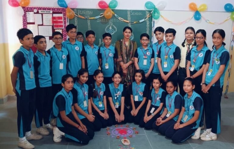 Greater noida “दीपों का पर्व,खुशियों का संचार”