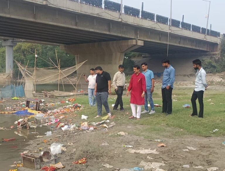 छठ व्रतियों की आस्था पर संकट,सीमा के विवाद में उलझे  विभाग