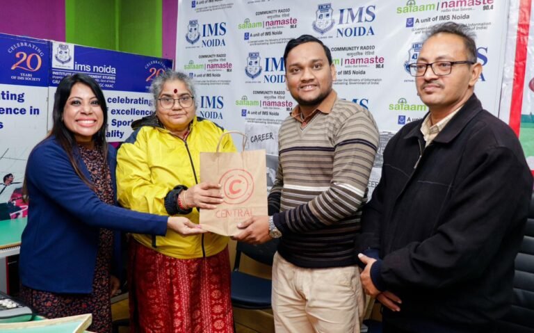 Noida :सलाम नमस्ते में करियर एक्सप्रेस की शुरुआत
