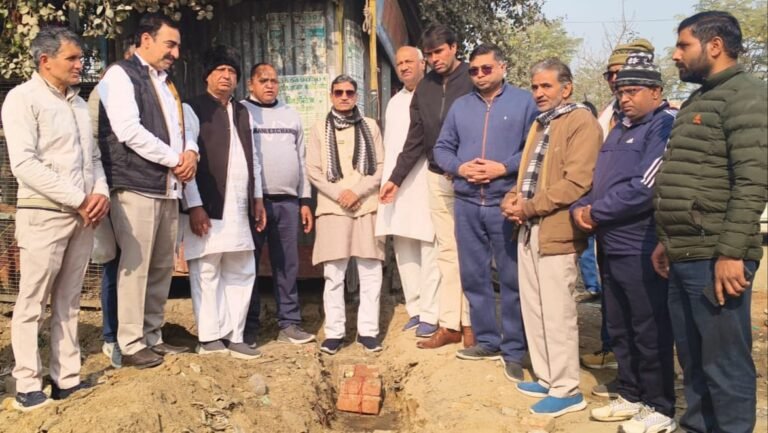 Greater noida :बुराई पर अच्छाई की प्रतीक होली भारतीय संस्कृति की धरोहर – संजय भैया